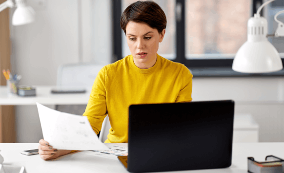 Client utilizing guaranteed USCIS acceptance for their translated documents in New York, ensuring compliance.